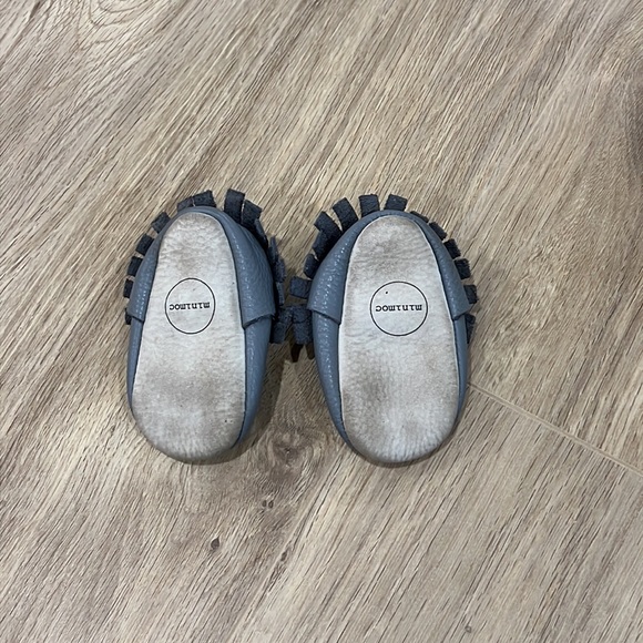 Minimoc size 2 EUC - Picture 3 of 3